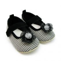 carol houndstooth